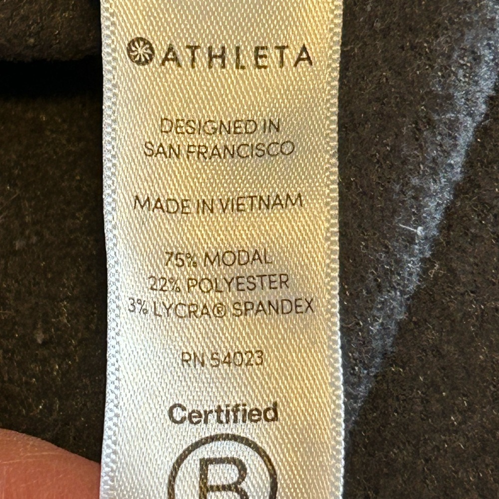 Athleta Dark Gray Women's Joggers - Picture 4 of 5